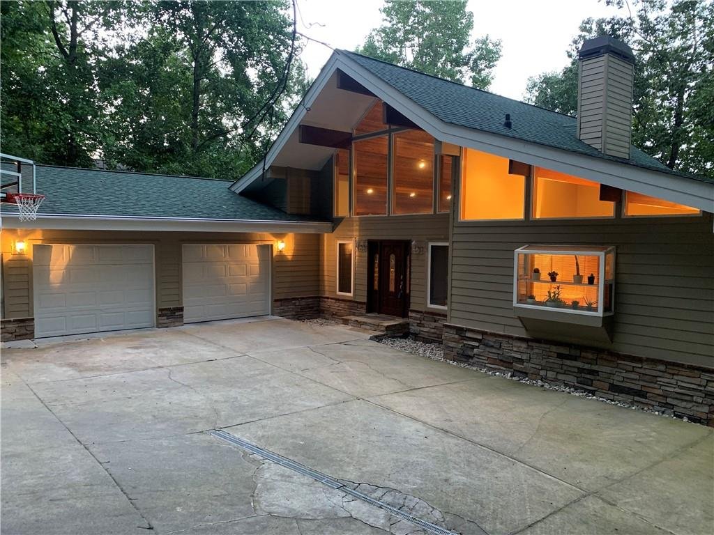 213 Riverlake Road