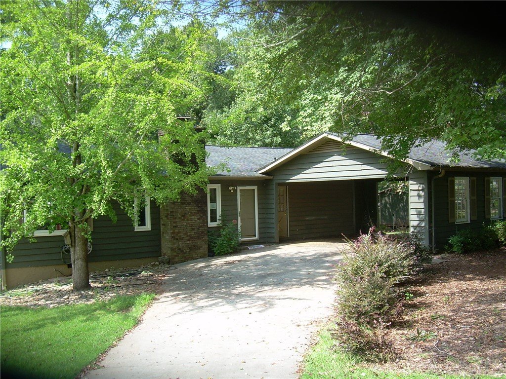 309 Meadow Drive