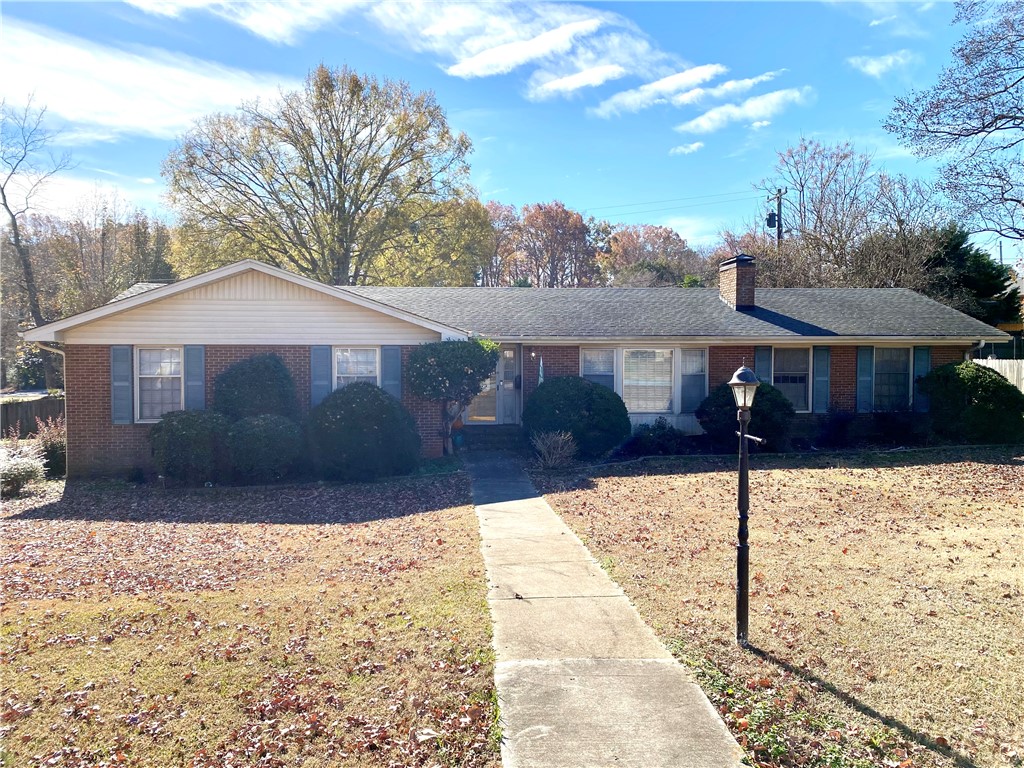 2800 Echo Trail