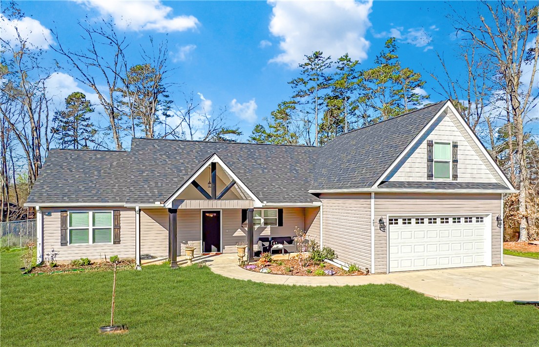 403 Green View Court