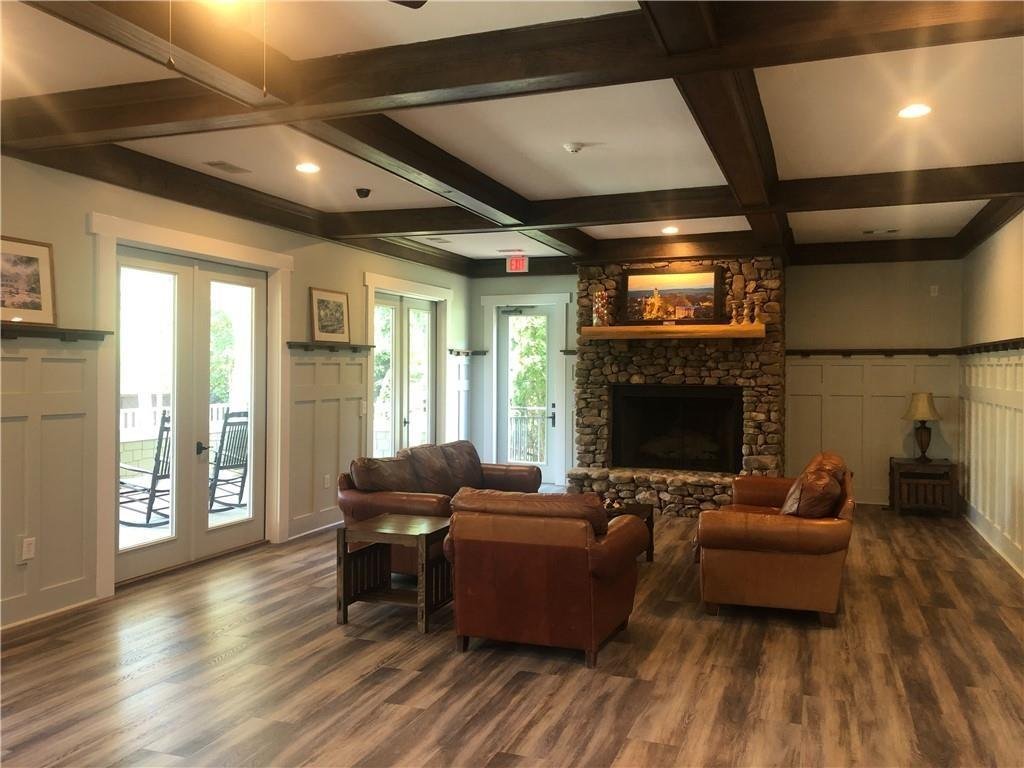 833 Old Greenville Highway 424