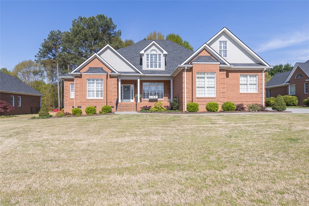 112 Ridgeway Trail