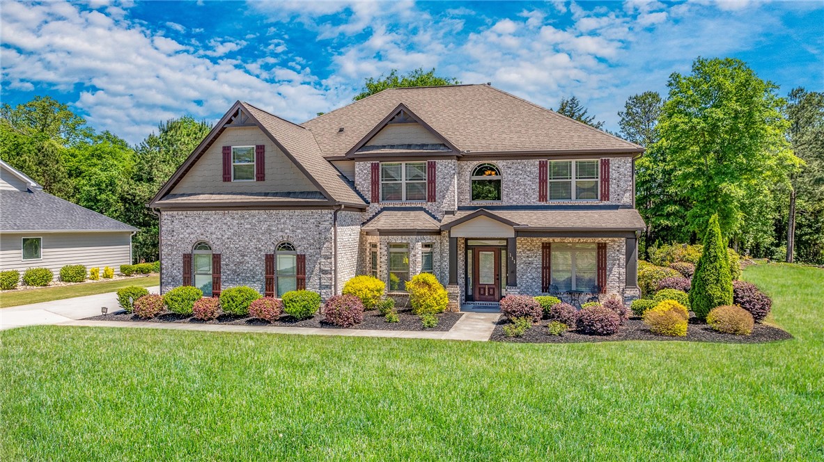 111 James Lake Way