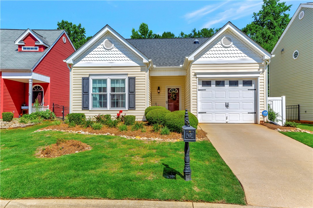 135 Pin Oak Court