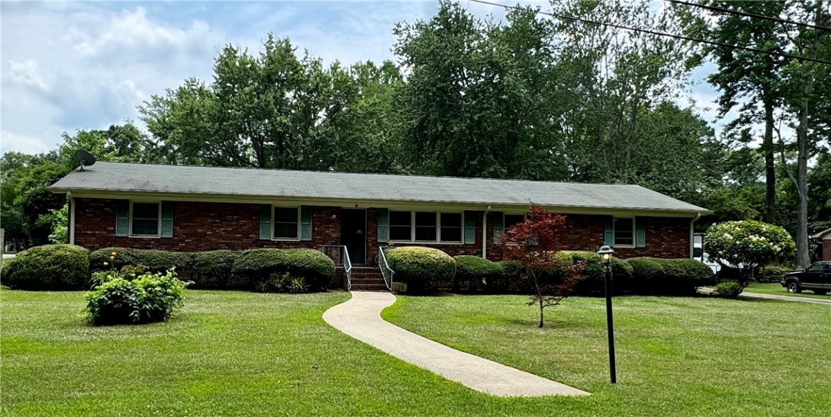 124 Sabra Drive
