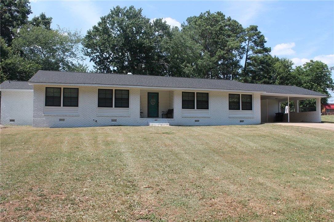 404 Greenbriar Lane