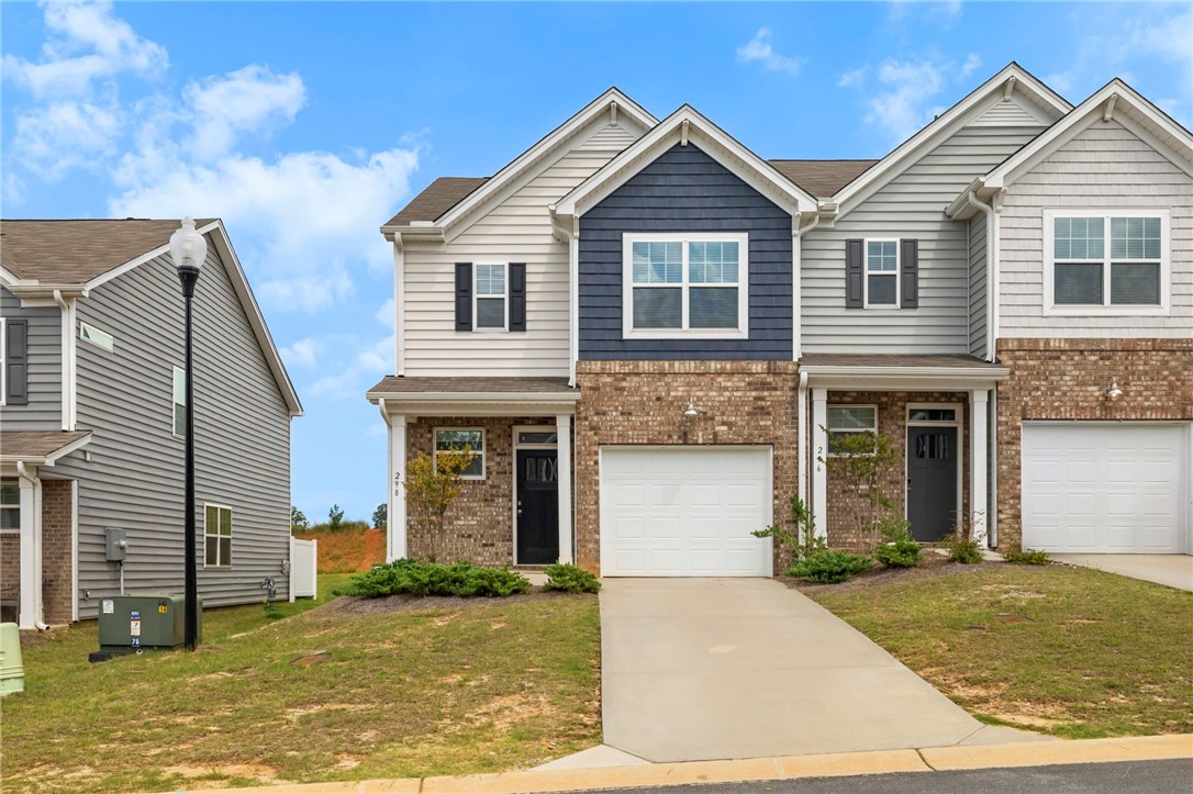 298 E Compass Way