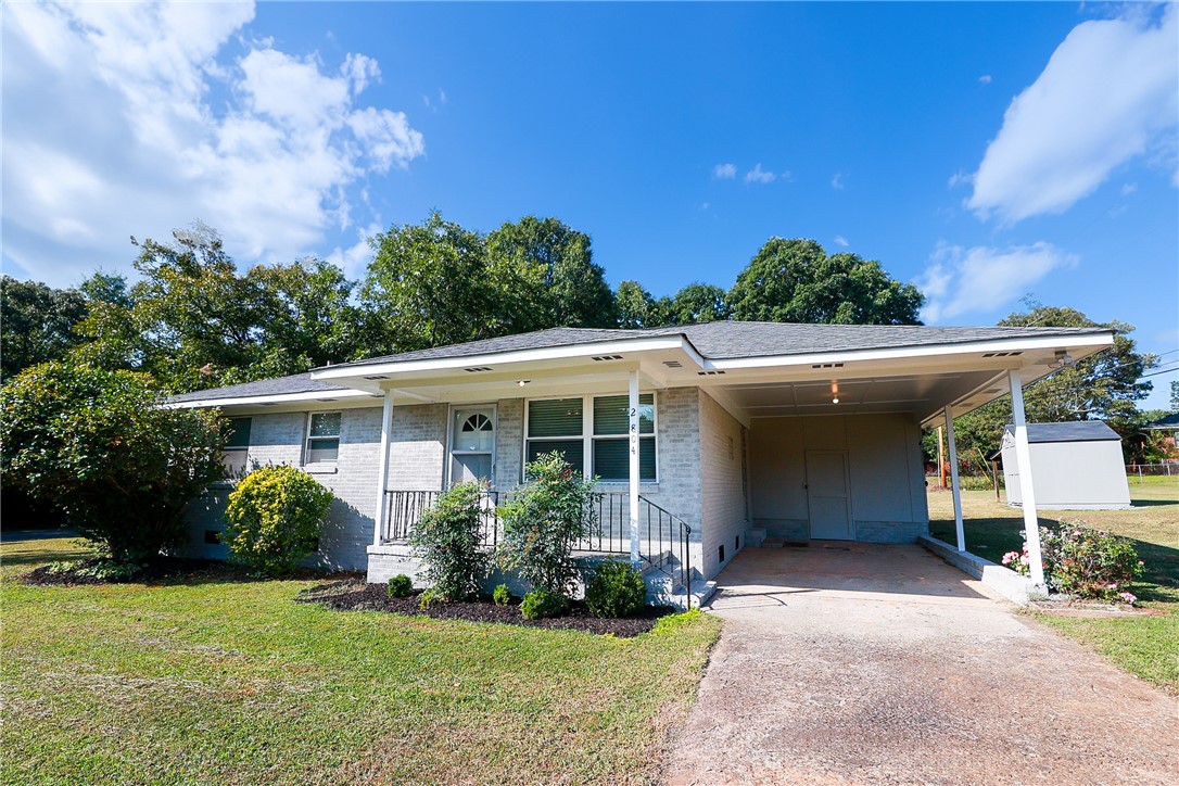 2804 Chestnut Drive