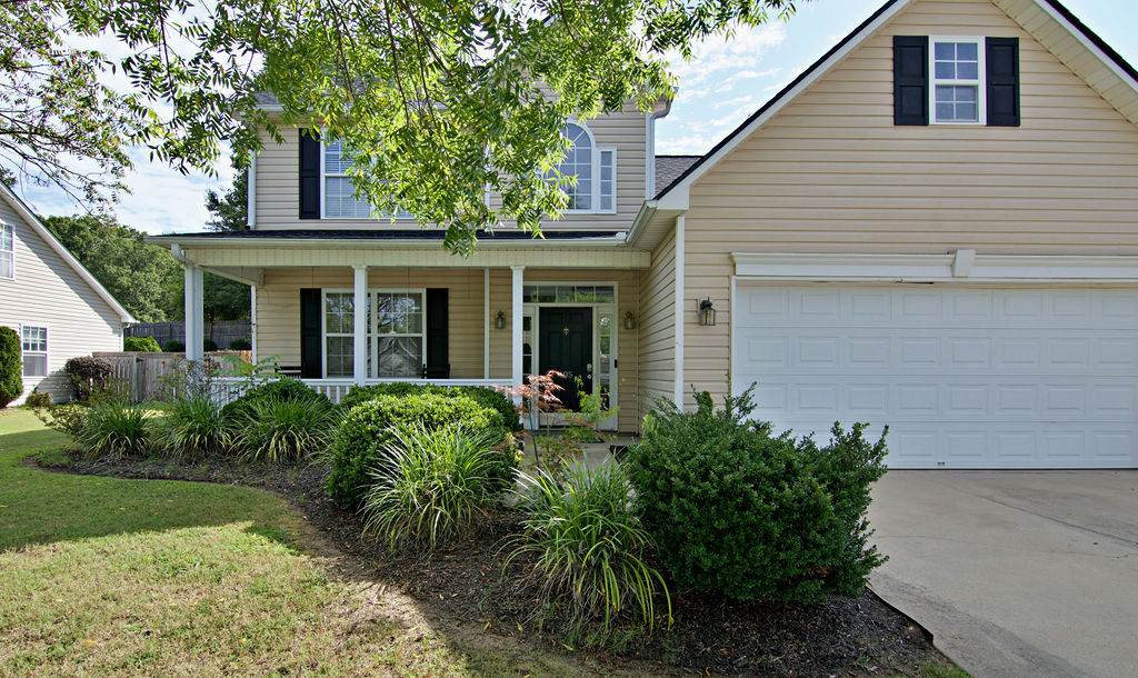 405 Cardinal Woods Way