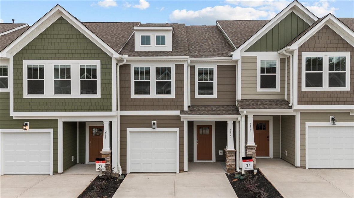 215 Tippin Trail