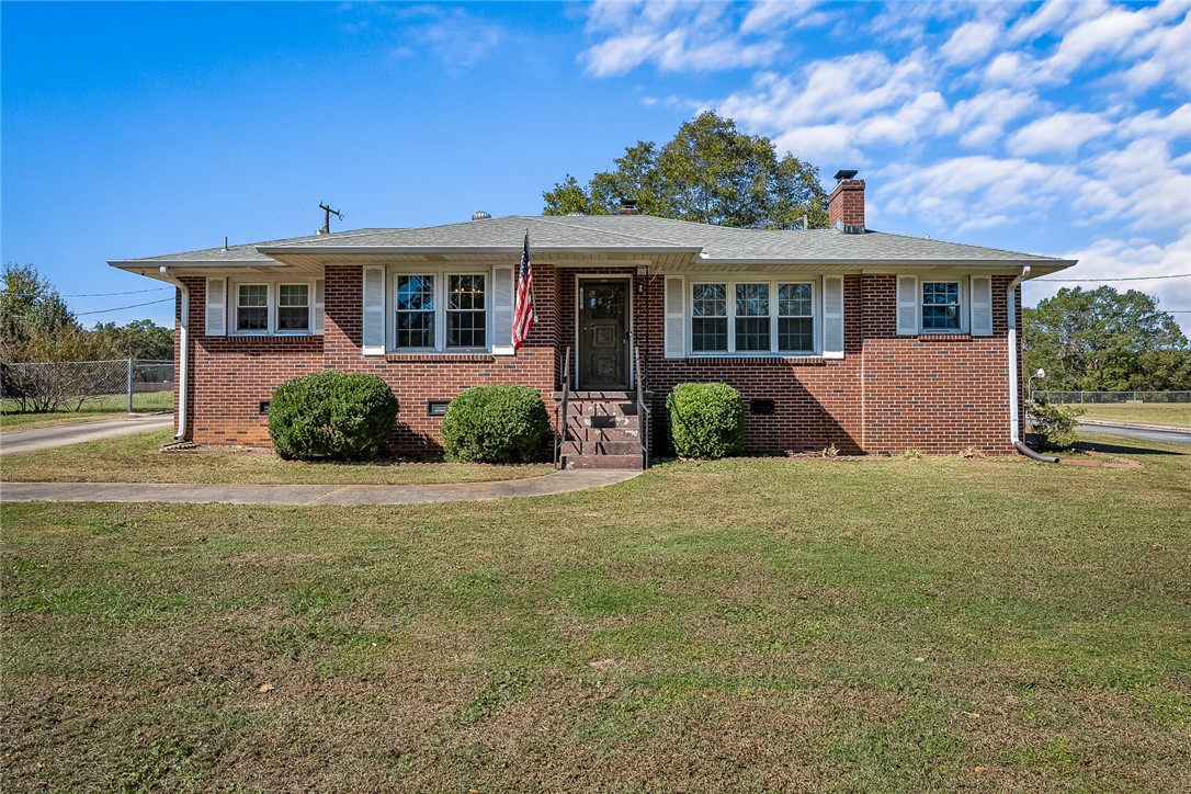 2903 Cambridge Road