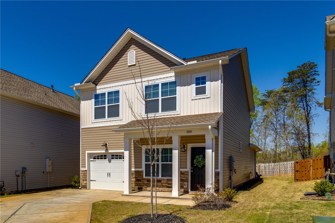 180 Highland Park Court