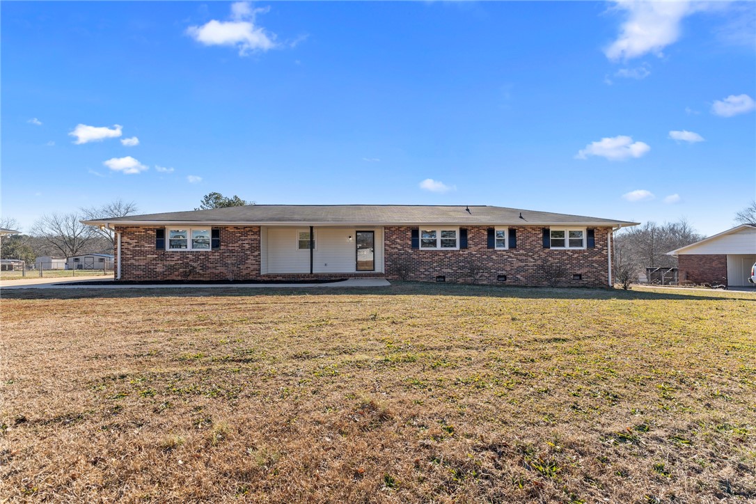 408 Greenmeadow Circle