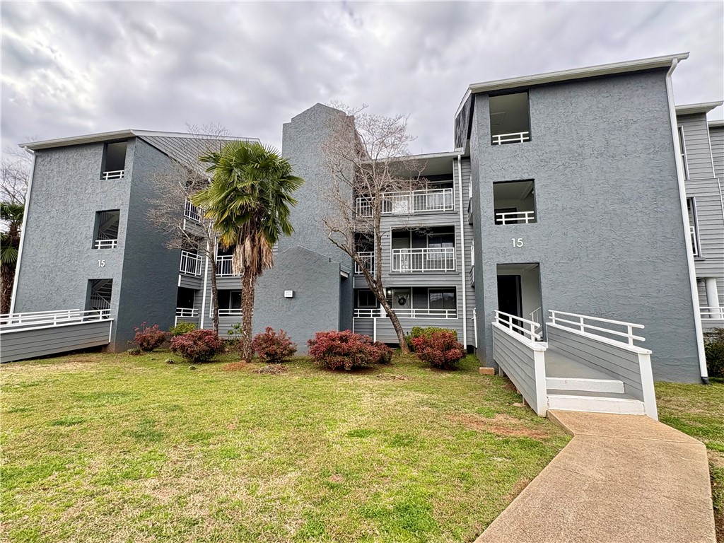 1503 Northlake Drive