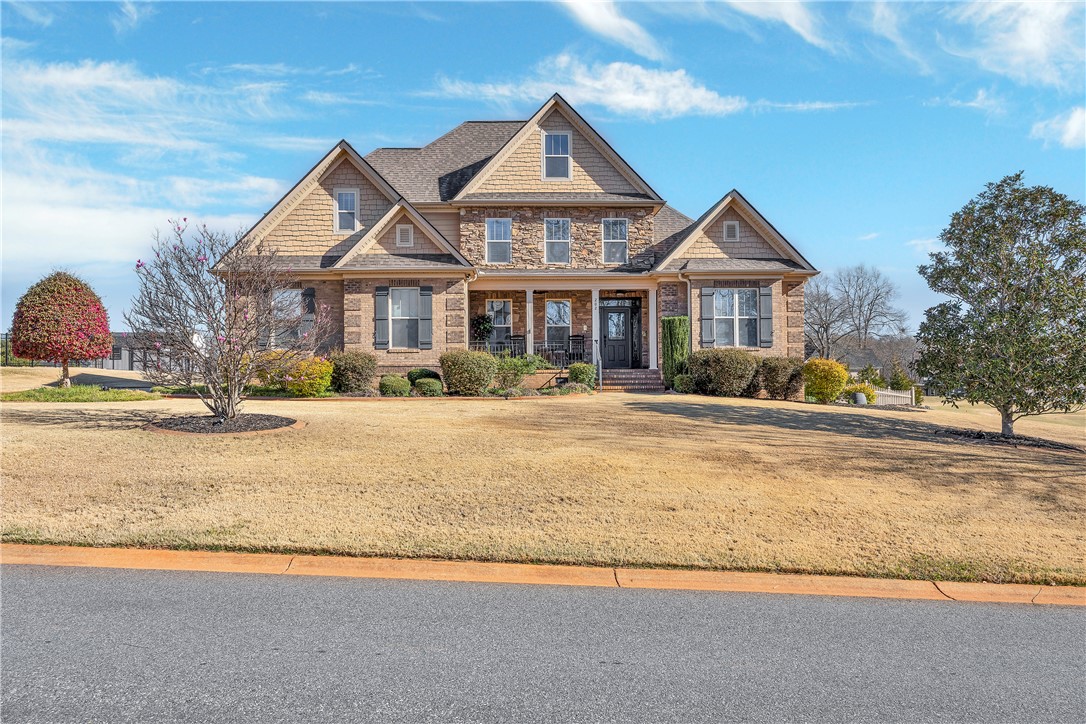 202 Avendell Drive