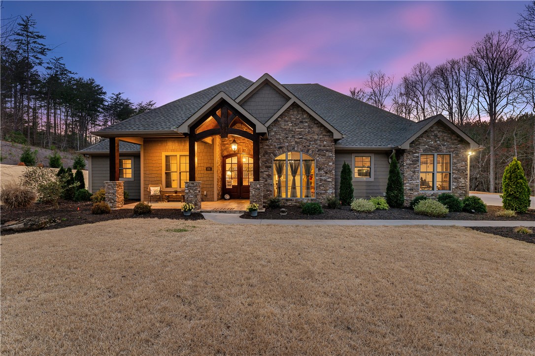 111 Northshores Drive