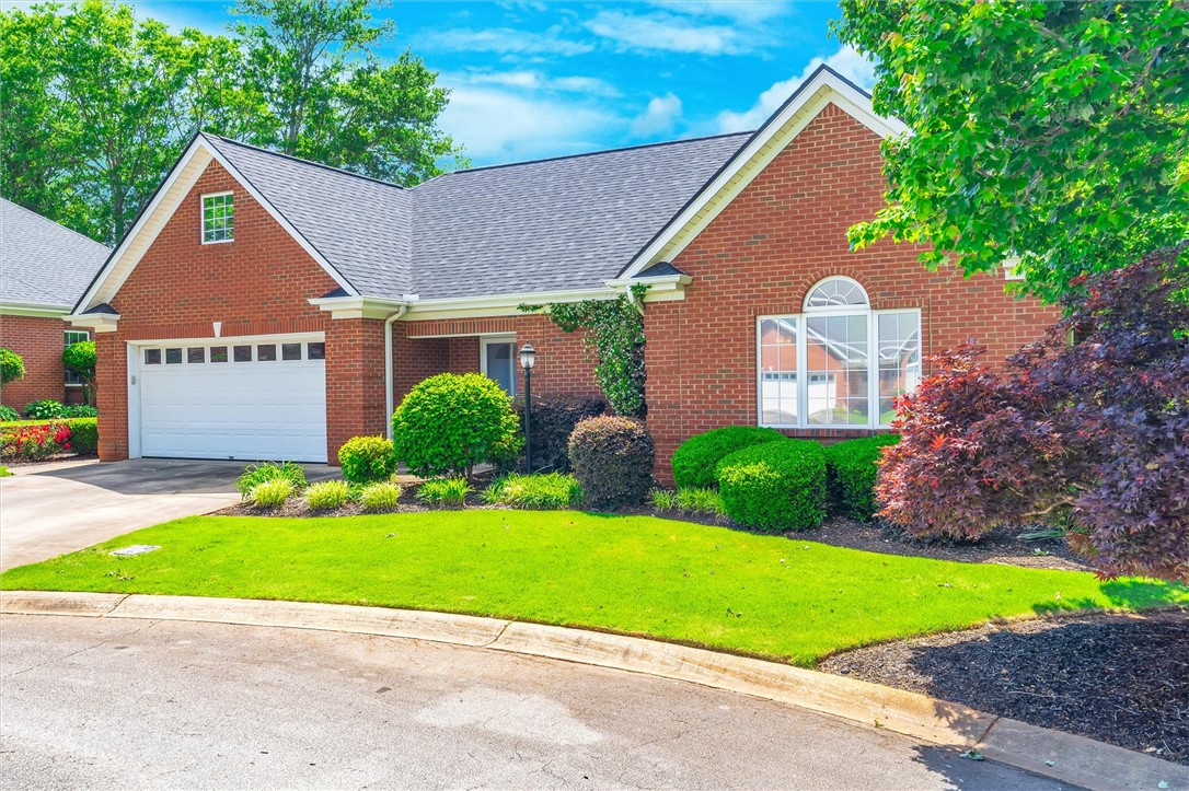 116 Carmen Way