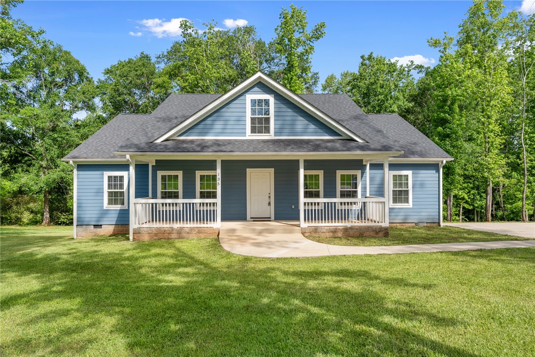 135 Boxwood Lane