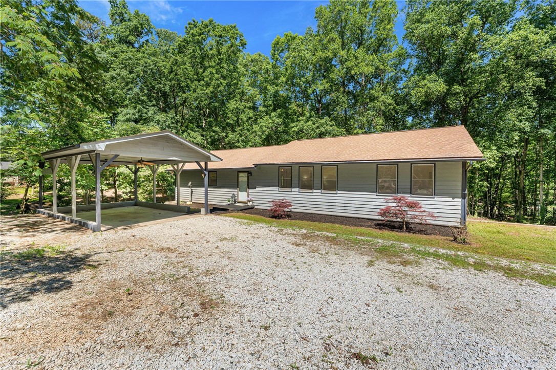 131 Shoreside Drive