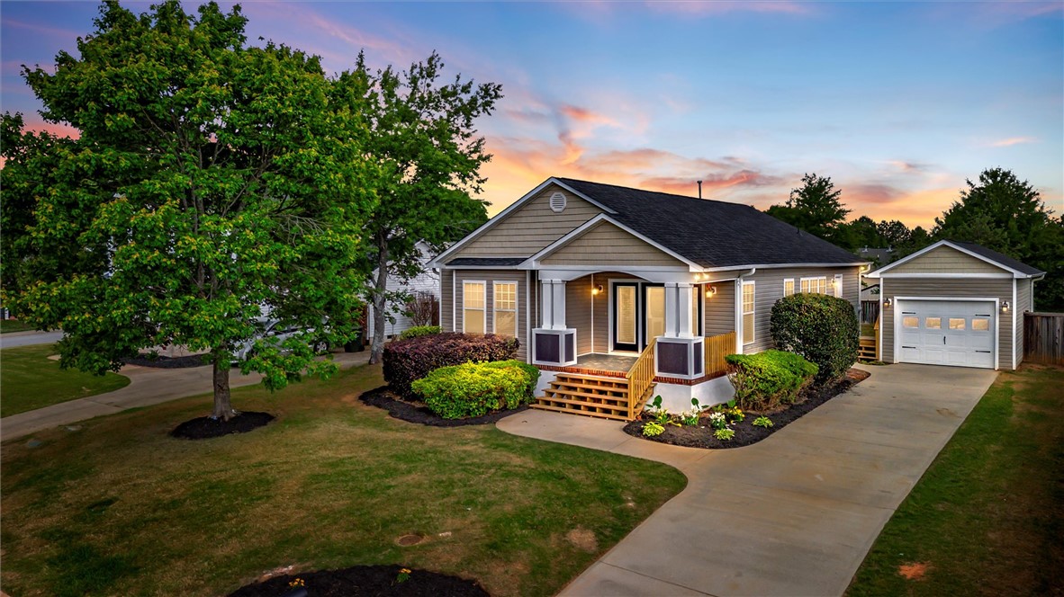 103 Tarpon Court