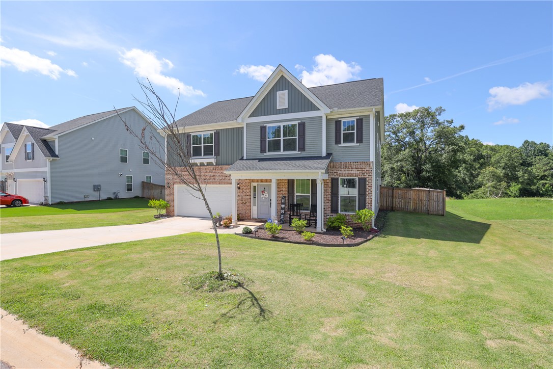 761 Oak Hill Lane
