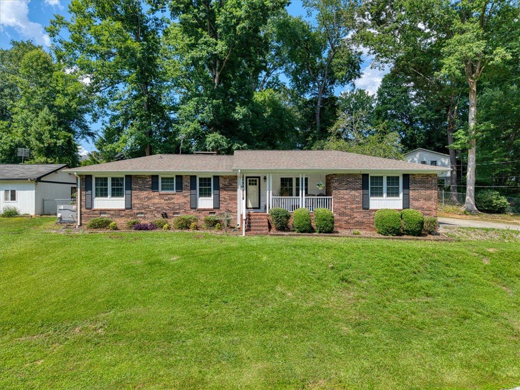 223 Meadow Lane