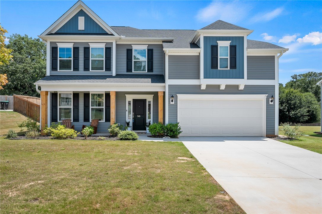 745 Oak Hill Lane