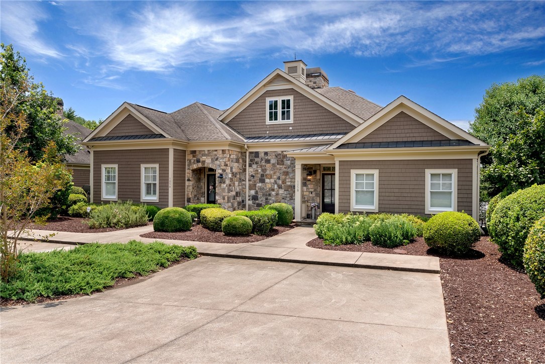 105 Portside Court B