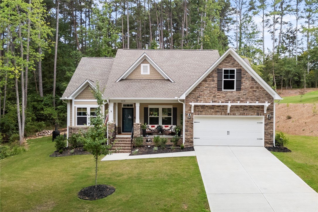 2638 Dog Leg Lane