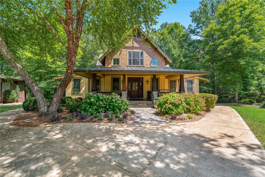 242 Linkside Court