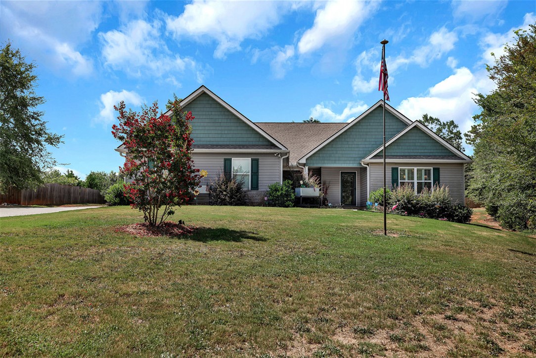 303 Plantation Point
