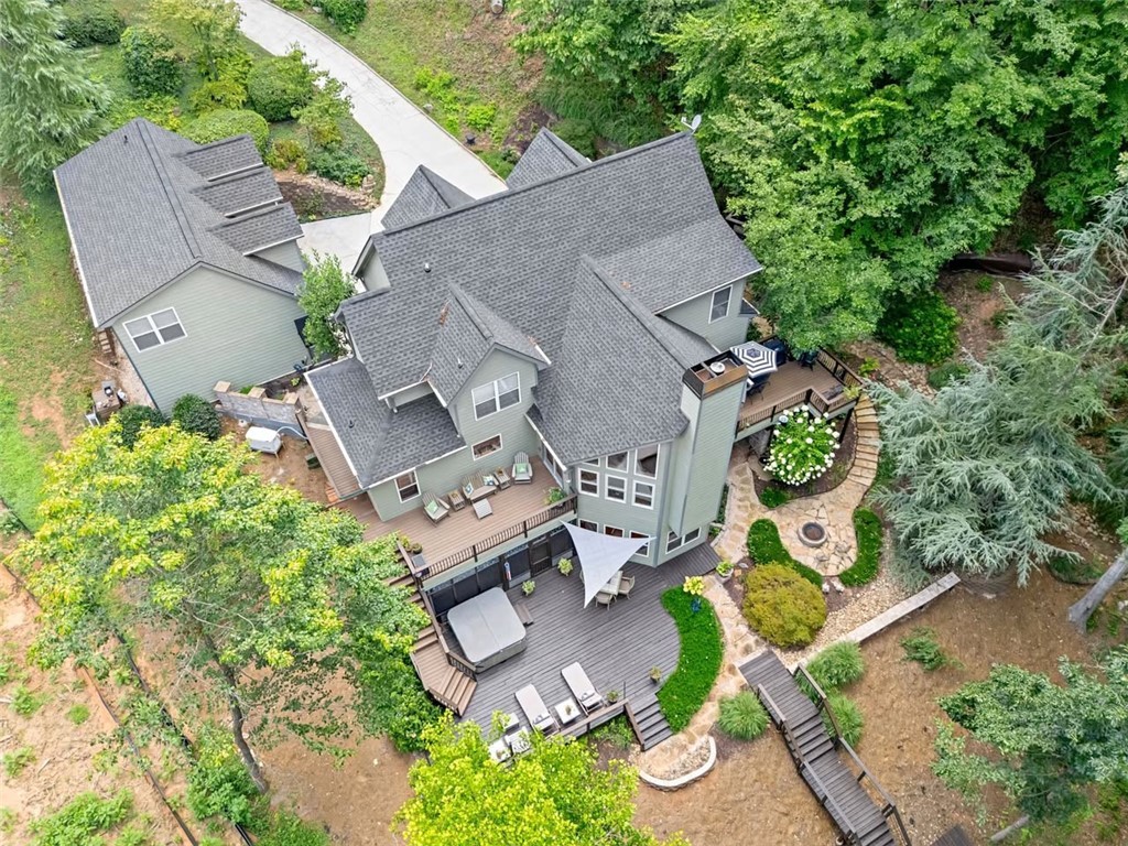 621 Pointe Wildwood Drive
