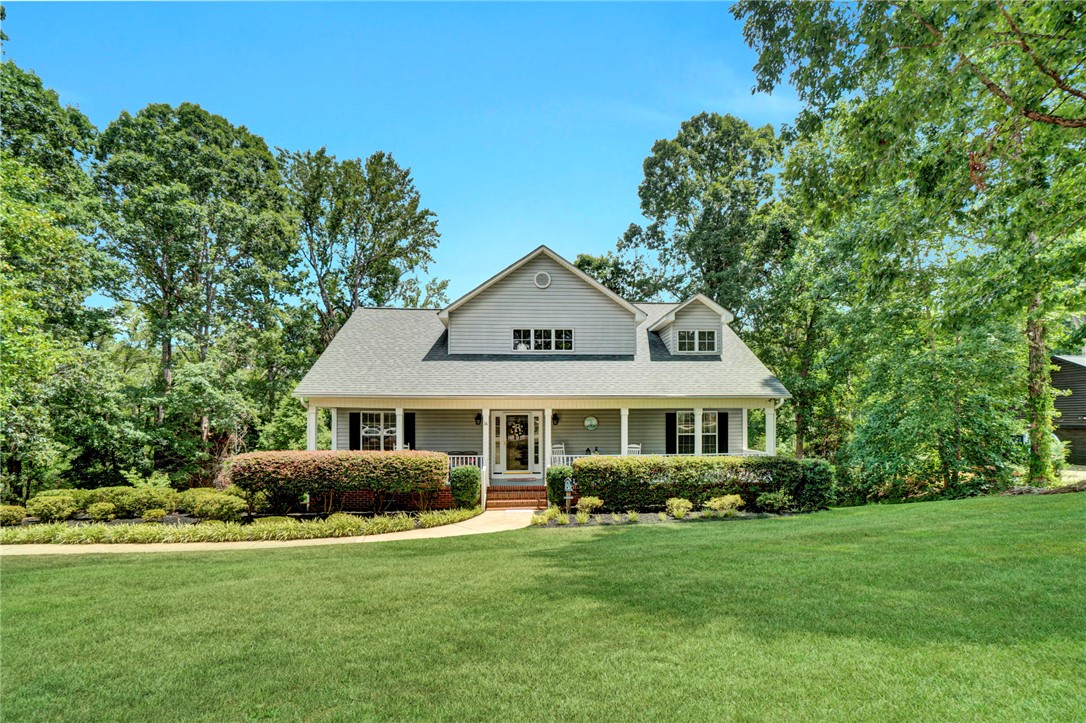 16 Monroe Court