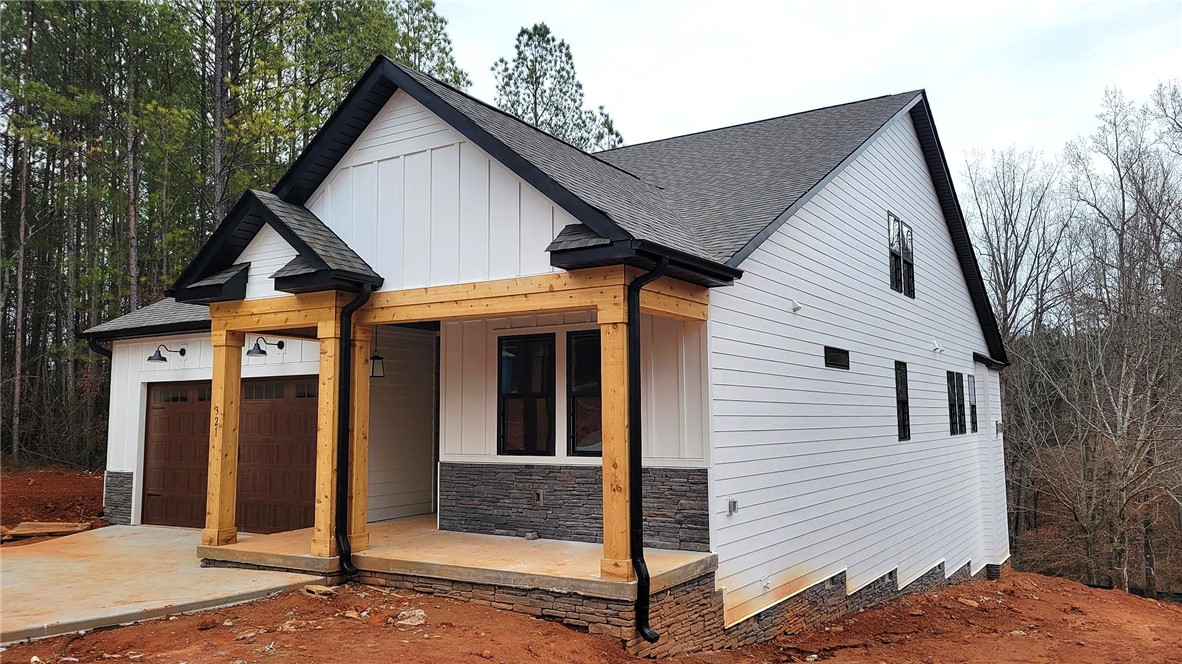 321 Stardust Lane
