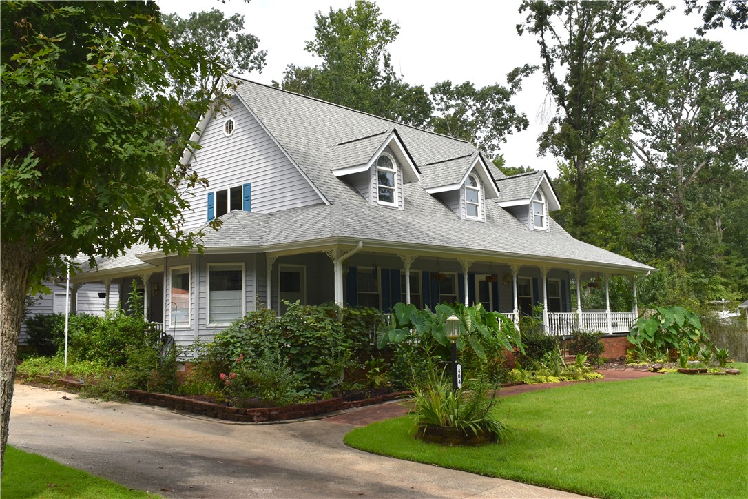 404 Hillpine Drive