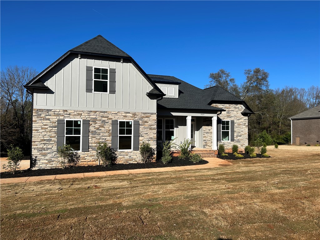 2627 Dog Leg Lane
