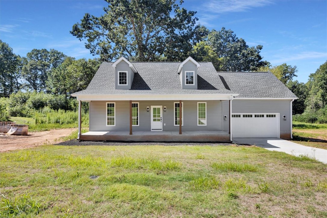 127 Boxwood Lane