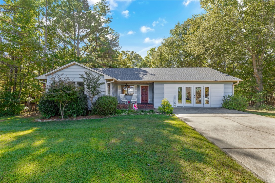104 Fairway Lane