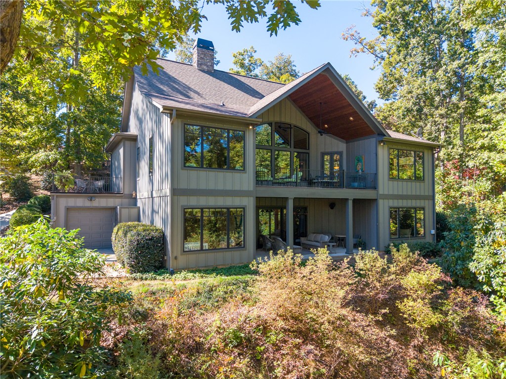 807 Elmtree Lane