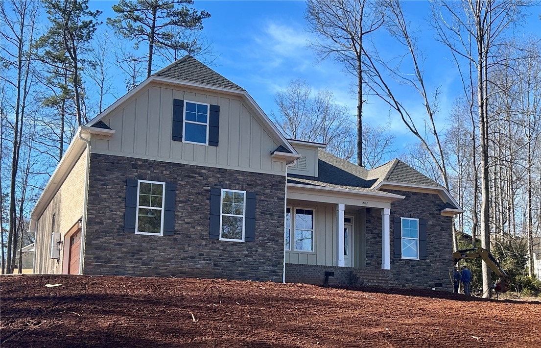 202 Spyglass Lane