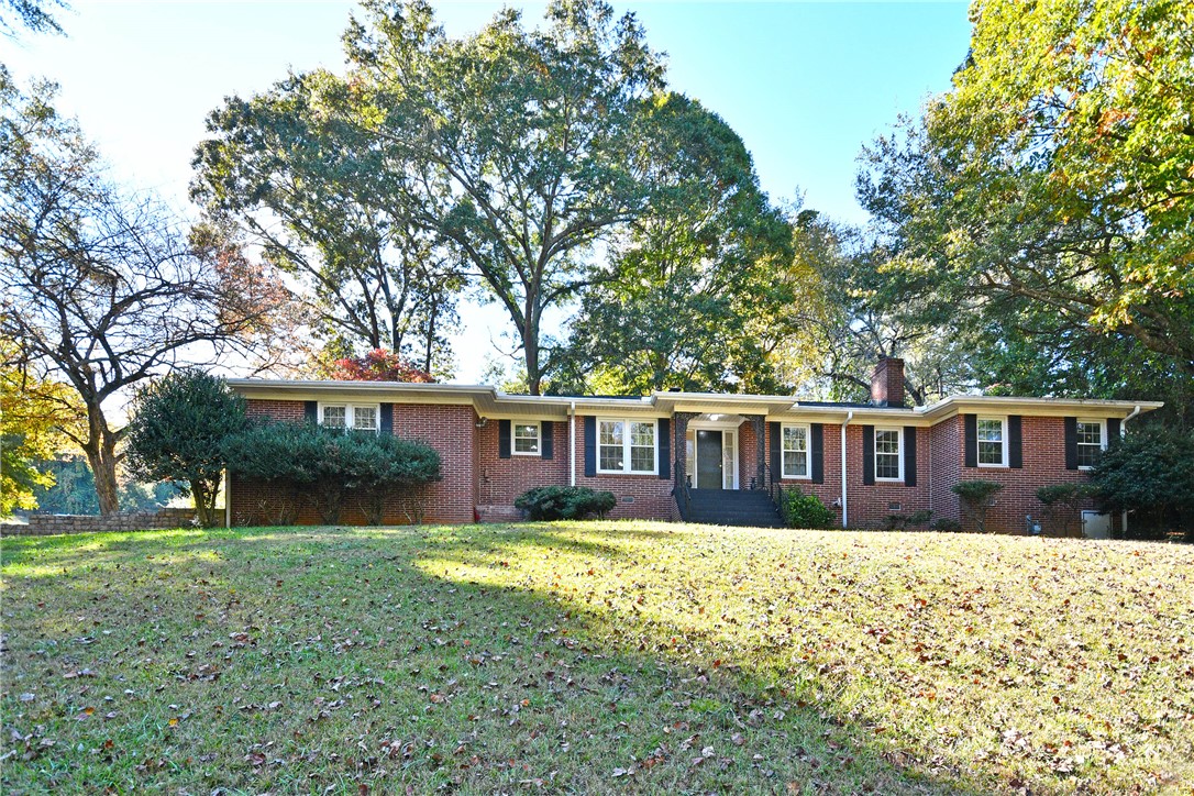 303 Tanglewood Drive
