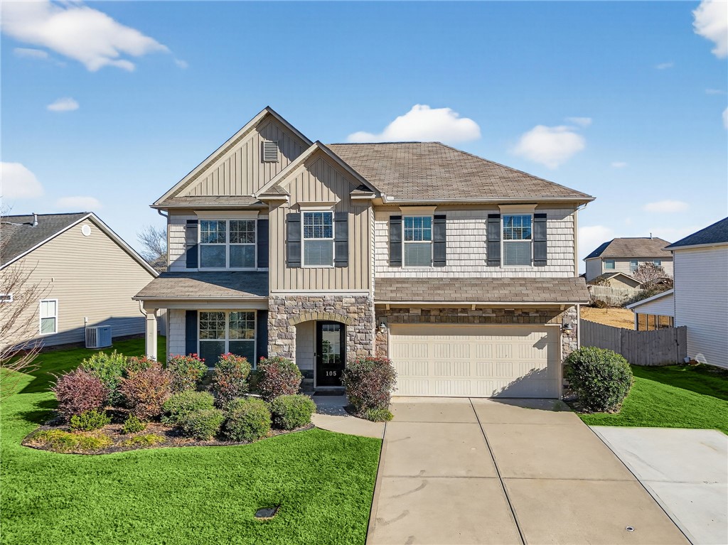 105 Amherst Way