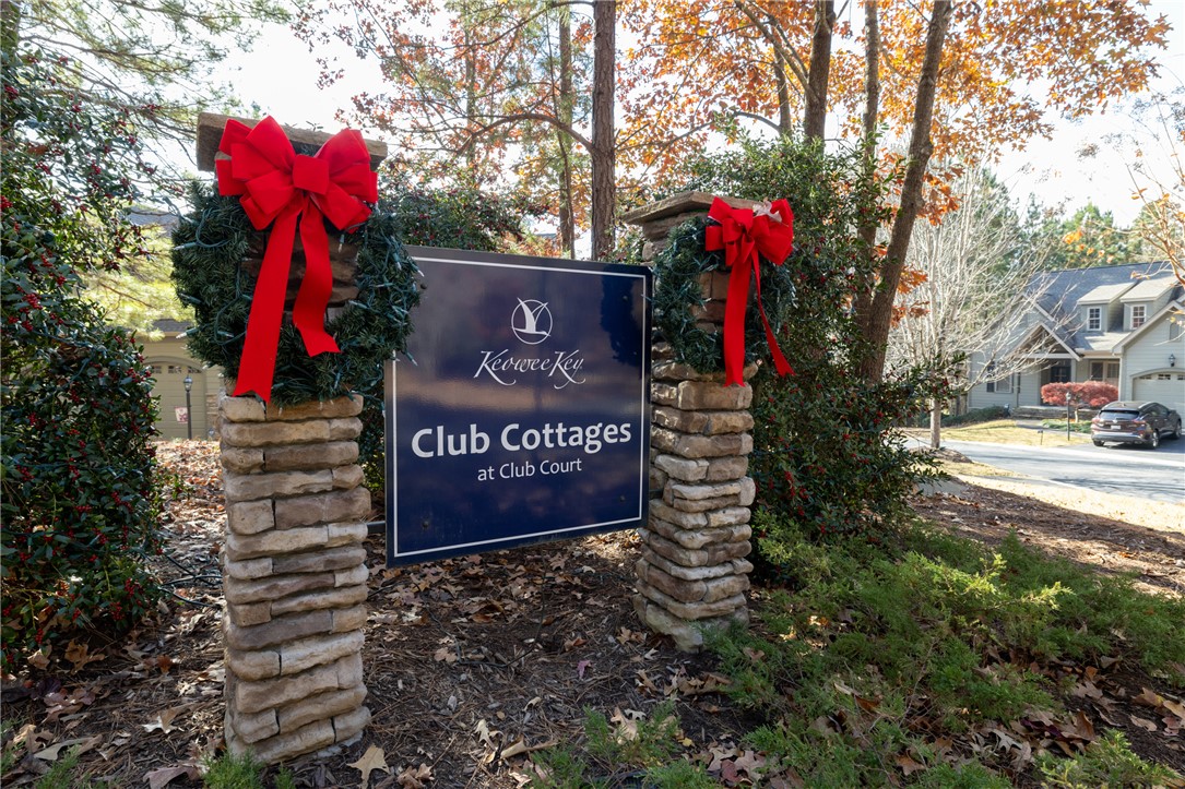 106 Club Court