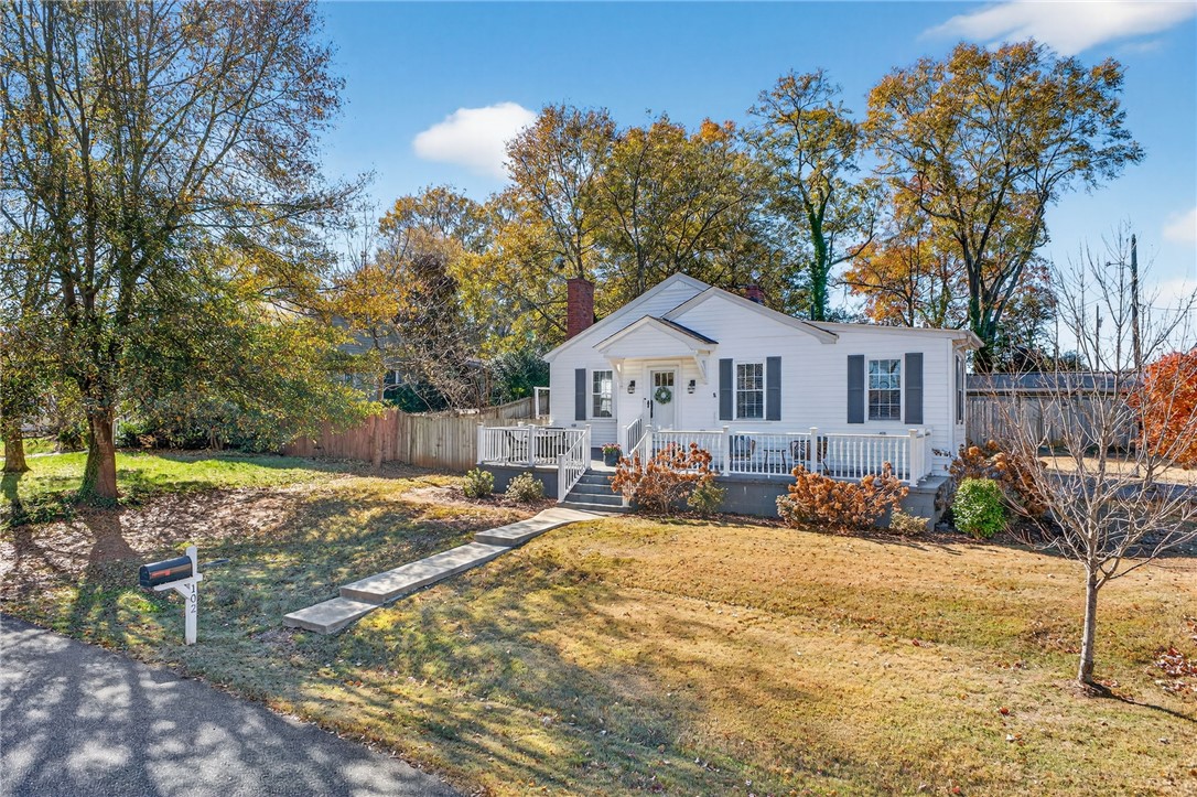 102 Griffin Drive