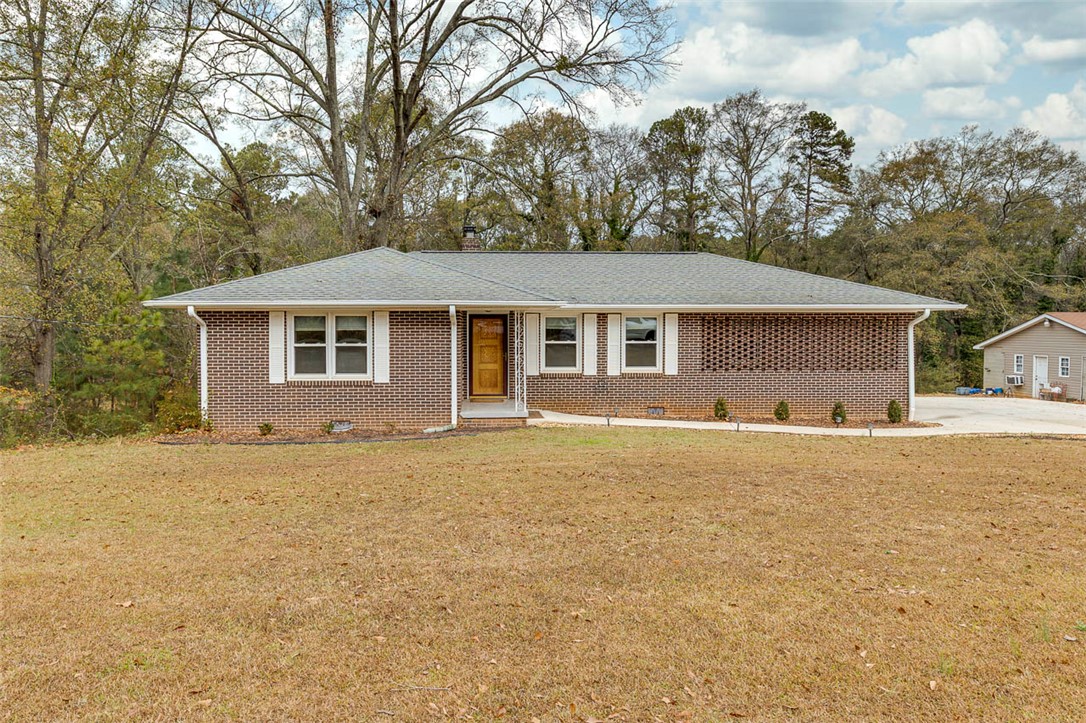 208 Brentwood Circle