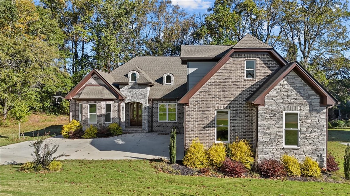 105 Bree Drive