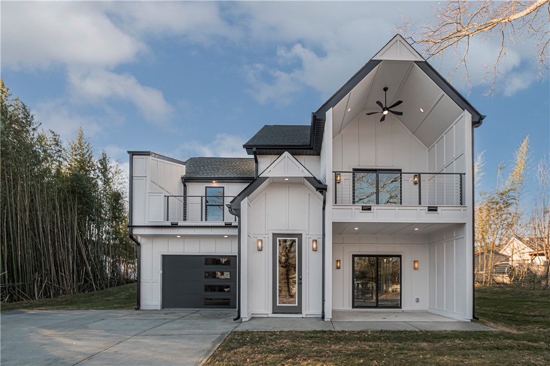 301 Front Street