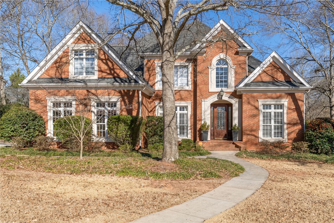 209 River Birch Run
