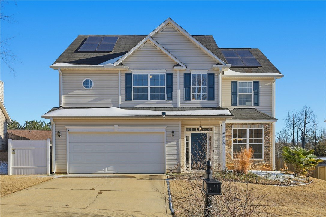 213 Worcester Lane