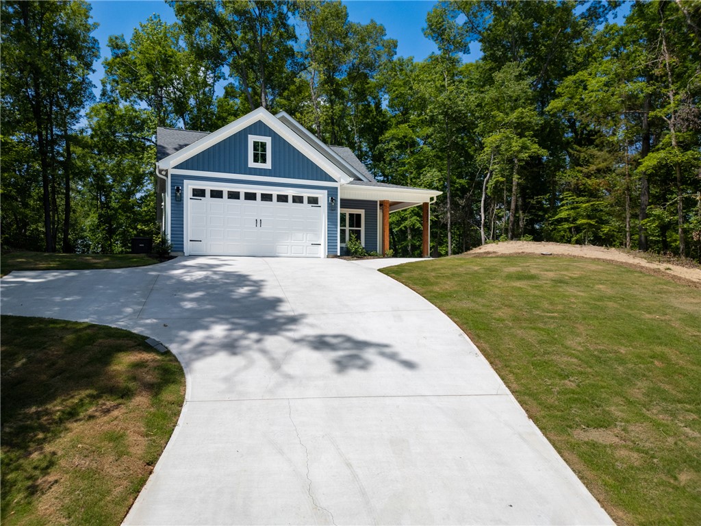 322 Oconee Avenue